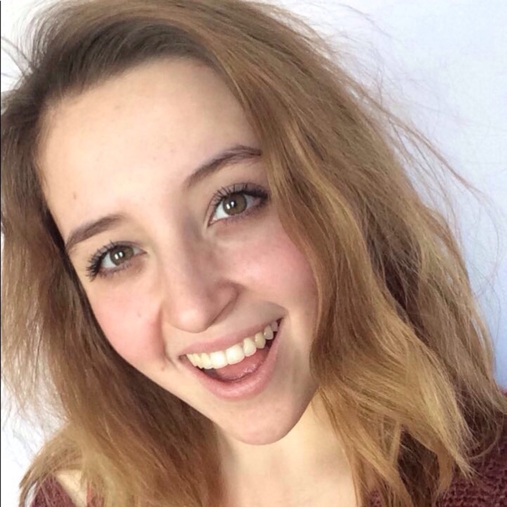 Meet your Posher, Julianna